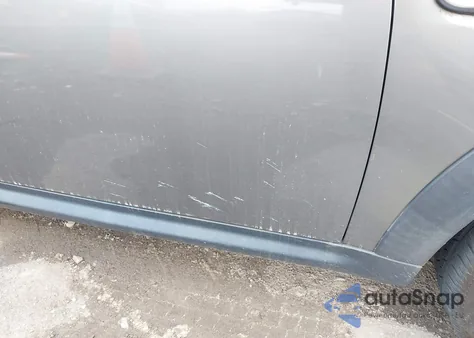 2009 Mini Cooper z USA, uszkodzony, nr VIN WMWMM433539TP9375